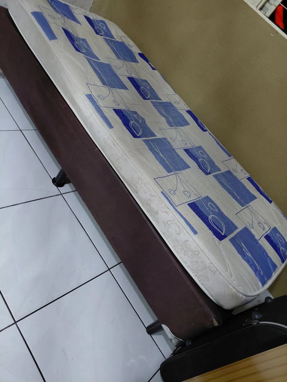 Cama box solteiro 