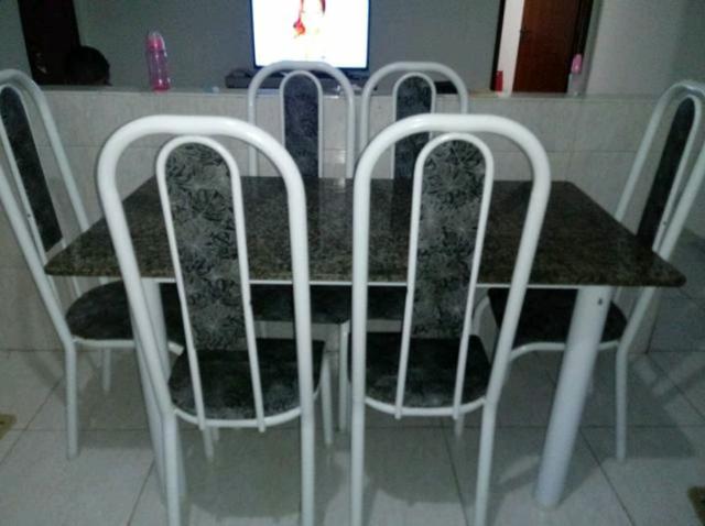 Mesa 6 cadeiras