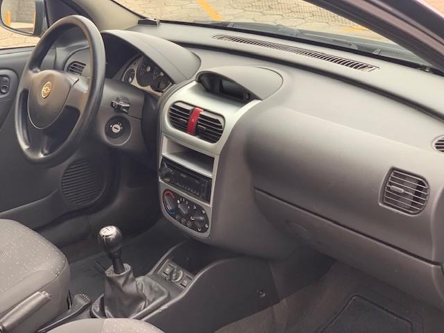 Corsa Sed. Premium 1.4 8V ECONOFLEX 4p - Foto 9