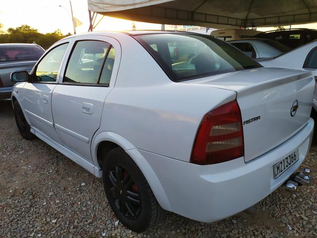 Astra sedan - Foto 5