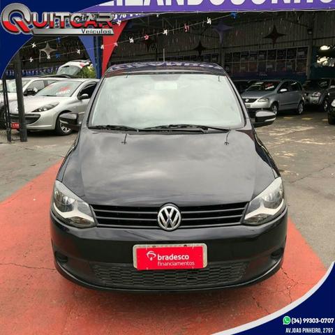 Volkswagen Fox 1.0 Manual Flex 2010 - Foto 5