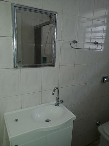 Casa 2 dormitórios em rua pública Praia Grande bairro boqueirão - Foto 6
