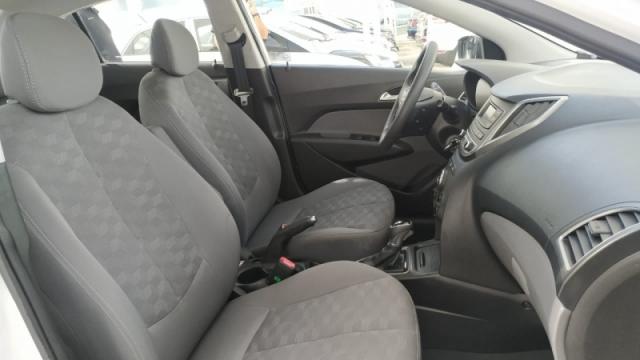 HYUNDAI HB20S 1.6 COMFORT STYLE 16V FLEX 4P AUTOMATICO. - Foto 7