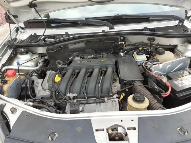 Vende-se Sandero Stepway 11/12 - Foto 2