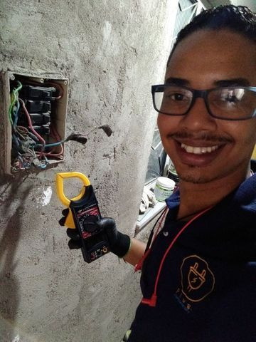 Plug Serviços em Eletricidade