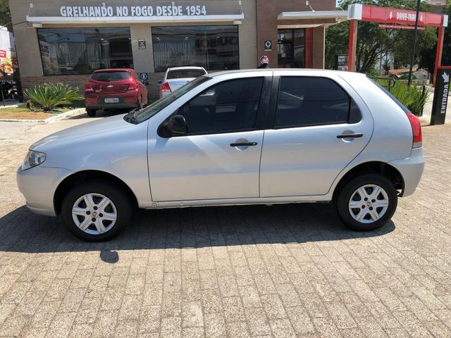 Fiat Palio Celebration Economy Ano: 2012 1.0 8v Completo 4pts impecavel - Foto 5