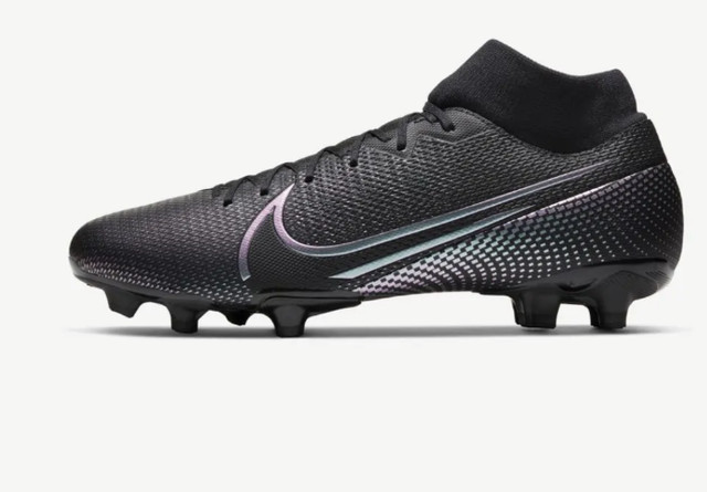 chuteira nike preta botinha