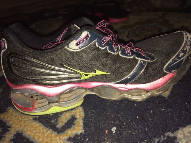 IPhone 5s. mais mizuno pro 2 - Foto 5