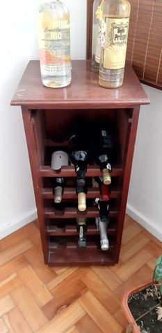Porta vinhos e taças de madeira - Foto 3