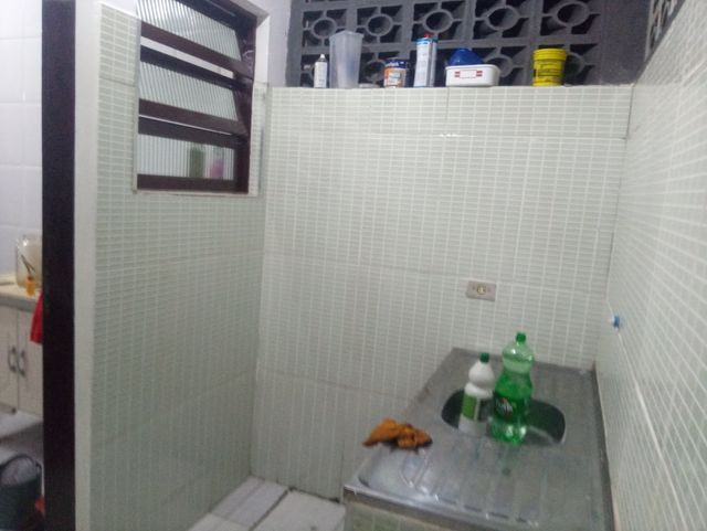 Vende se ($110.000 s Cont Of) ou aluga se ($600 + encargos c/ fiador ou seg. fiança) - Foto 2