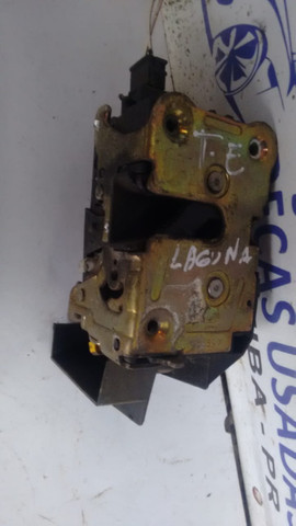 Fechadura traseira esquerda Laguna - Foto 2
