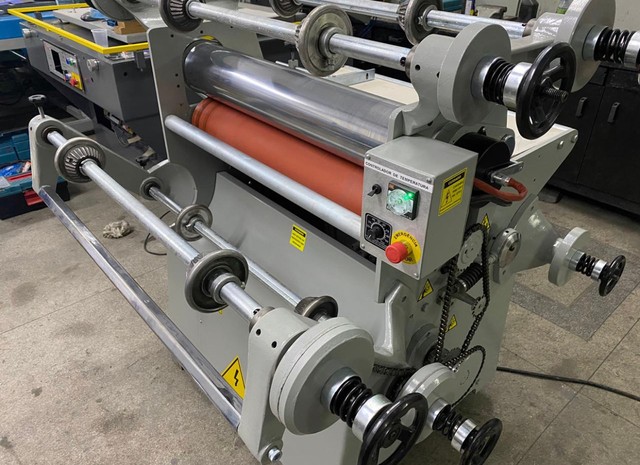 Plastificadora e laminadora Uberaba 80cm de boca  - Foto 3