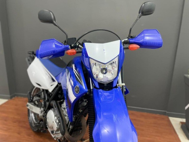 XTZ 250 LANDER 2016 C/ENTRADA DE $1000