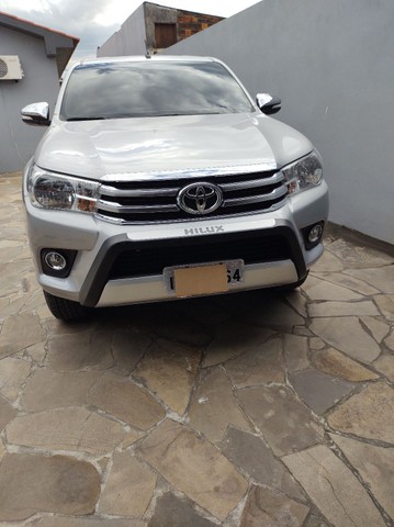 HILUX CD SRV 2.8 DIESEL 4 X 4 AUTOMÁTICA