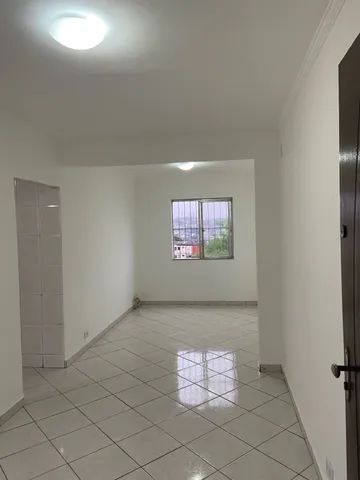 Captação de Apartamento a venda na Rua Osasco, Conjunto Habitacional Presidente Castelo Branco, Carapicuíba, SP