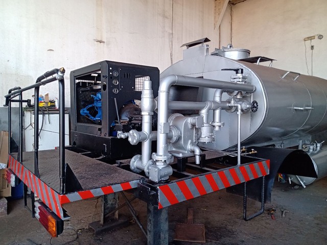 Espargidor de asfalto  - Foto 6