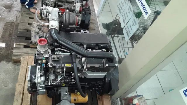 Motor Caterpillar 3054 Novo -  A base de troca - Foto 2