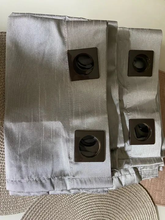 Cortinas para sala tamanho 2,40 por 1,70 cor cinza R$80,00 - Foto 3