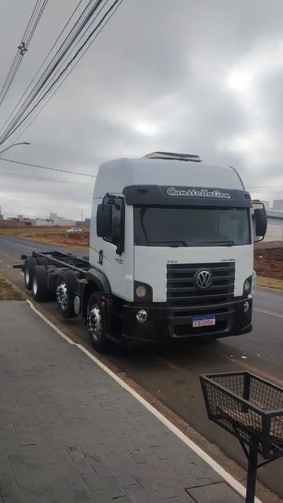 Vende se 24.280 4 eixo ano 2013 único dono  - Foto 2