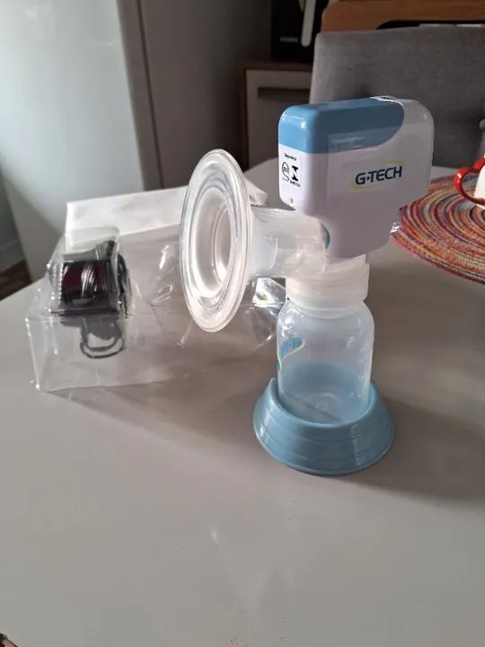 Vendo bomba elétrica tira-leite G-Tech modelo Compact  - Foto 2