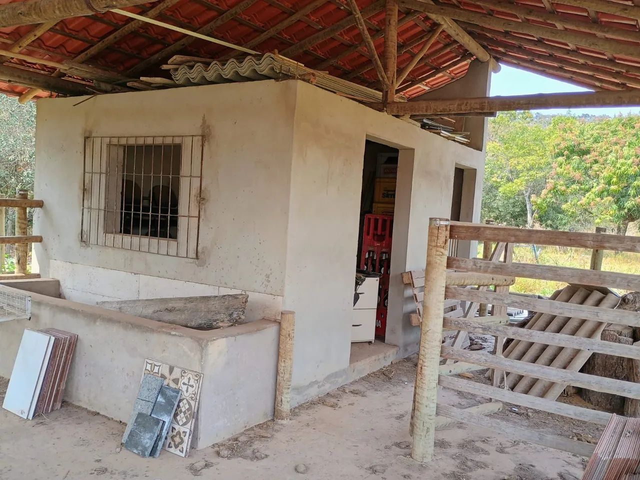 Lote 600m2 todo plano ótimo local - Foto 2