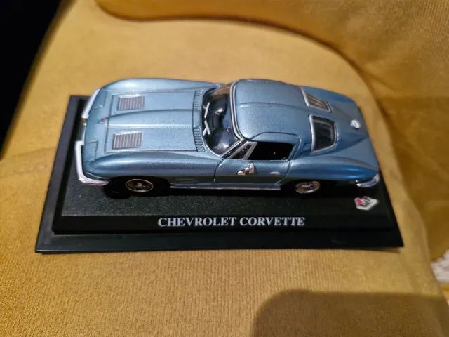 Miniatura Chevrolet Corvette 1:43  - Foto 2