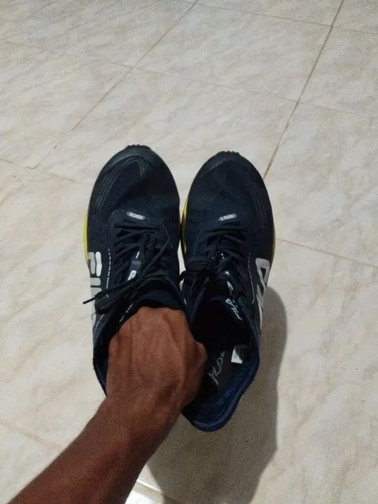 Tênis Fila Carbon Racer- Tamanho 42 - Foto 3