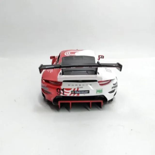 Miniatura Carro Porsche 911 RSR Bburago 1/24 - Foto 4