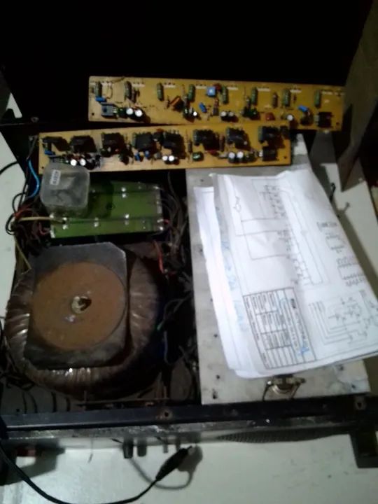 Amplificador de Áudio Usado - Foto 2