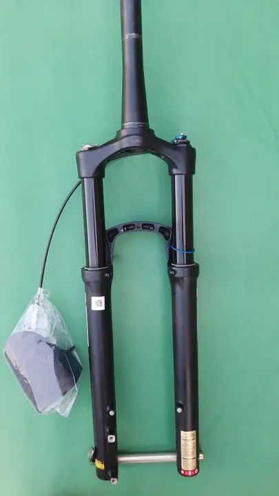 Suspensão Top, Suntour Axon aro 29, 120mm, Boost, muito conservada, impecável - Foto 3