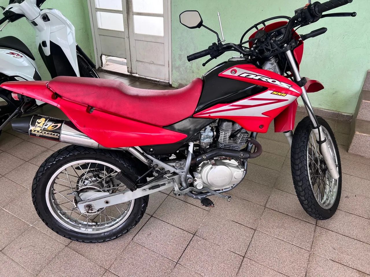 Honda Bros 150cc - Trail - Vermelha