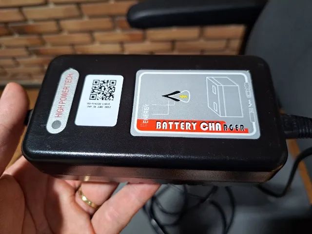 Cadeira motorizada Scooter Scott S elétrica - Foto 6