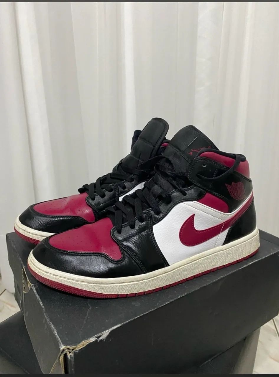 Air Jordan 1 Mid 