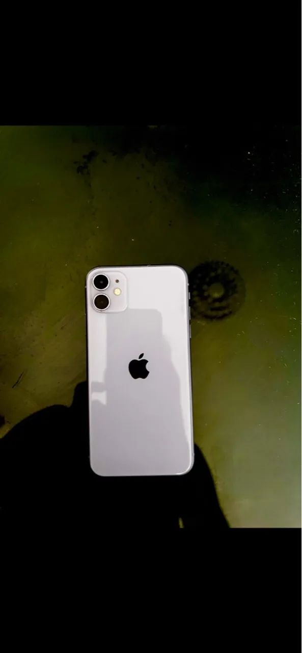 iPhone 11 Lilás Americano todo original 
