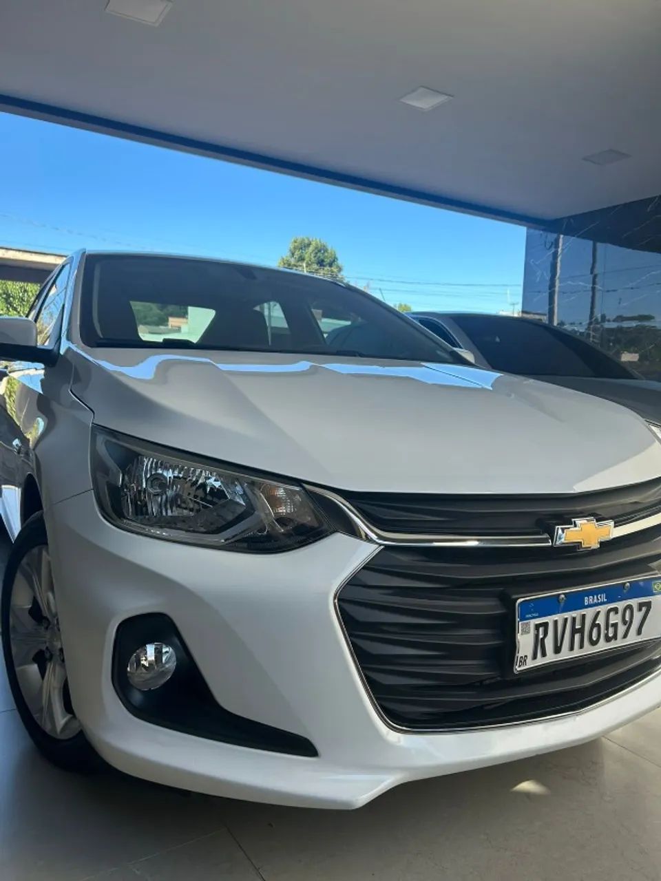 OPORTUNIDADE: CHEVROLET/ONIX PLUS LTZ 1.0 TURBO 22/23 COMPLETO, ELEGANTE E ECONÔMICO! - Foto 2