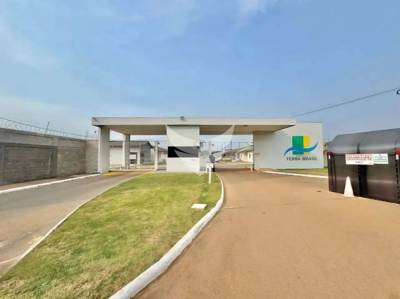 Excelente casa no Cond. Terra Brasil