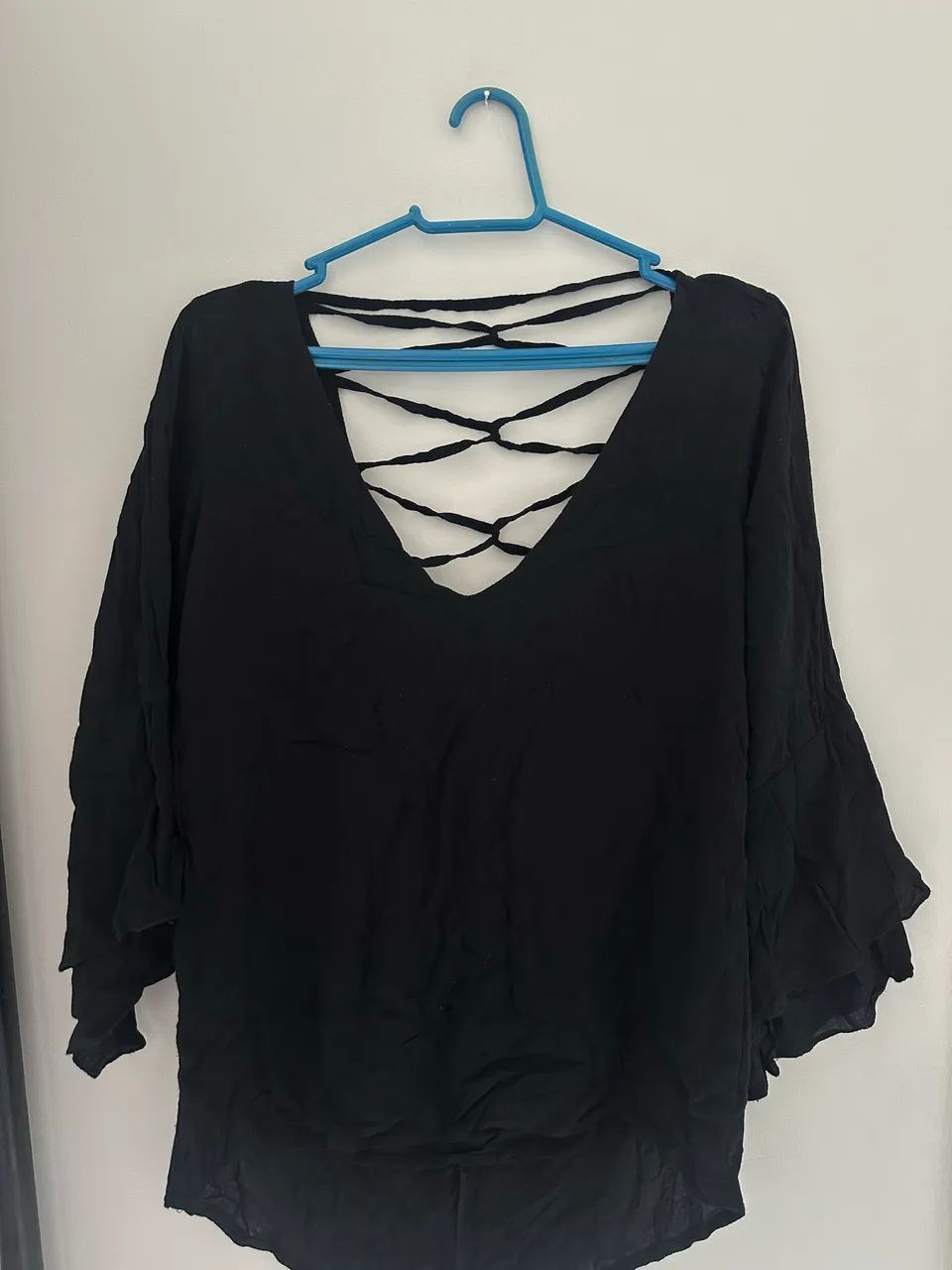 Blusa preta com manga 