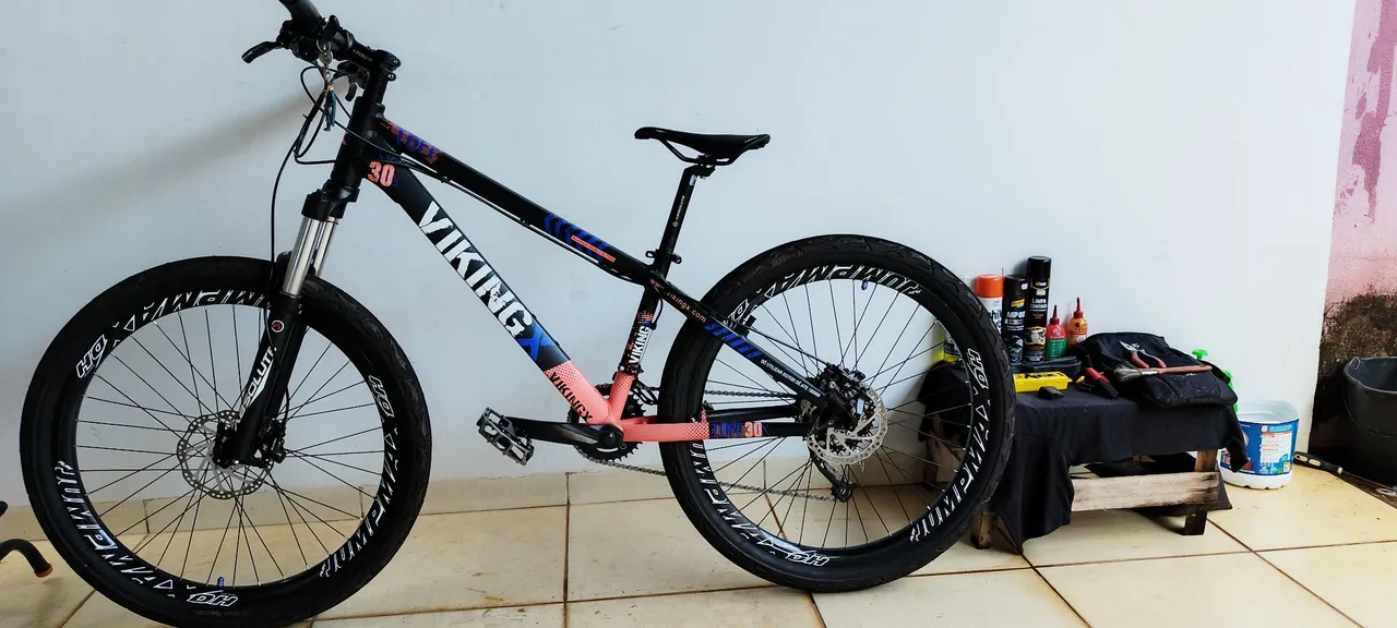 Bicicleta VikingX Tuff 30 Freio a Disco Aro 26