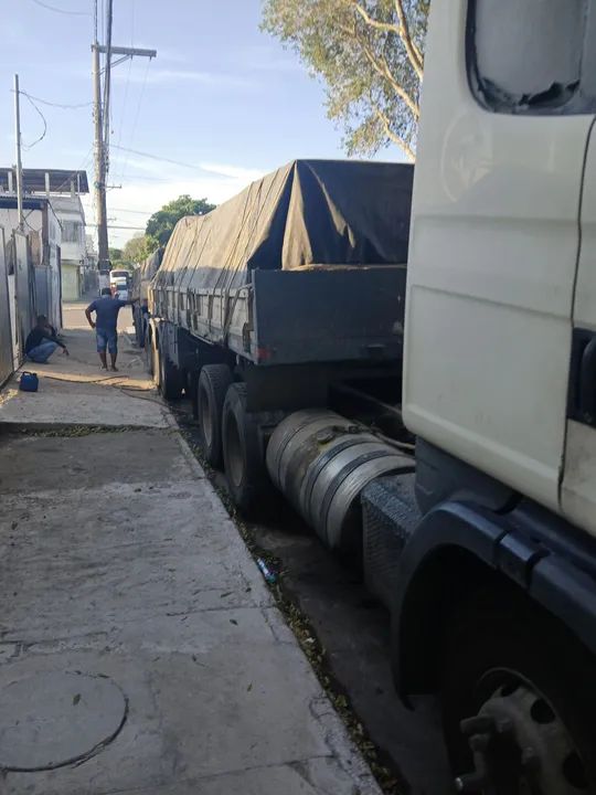 Scania 2010  6x4 engatado  - Foto 2