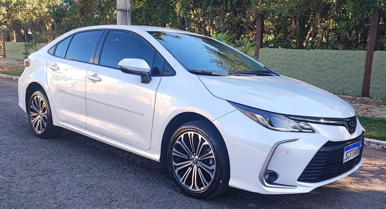 Corolla XEI 23/23