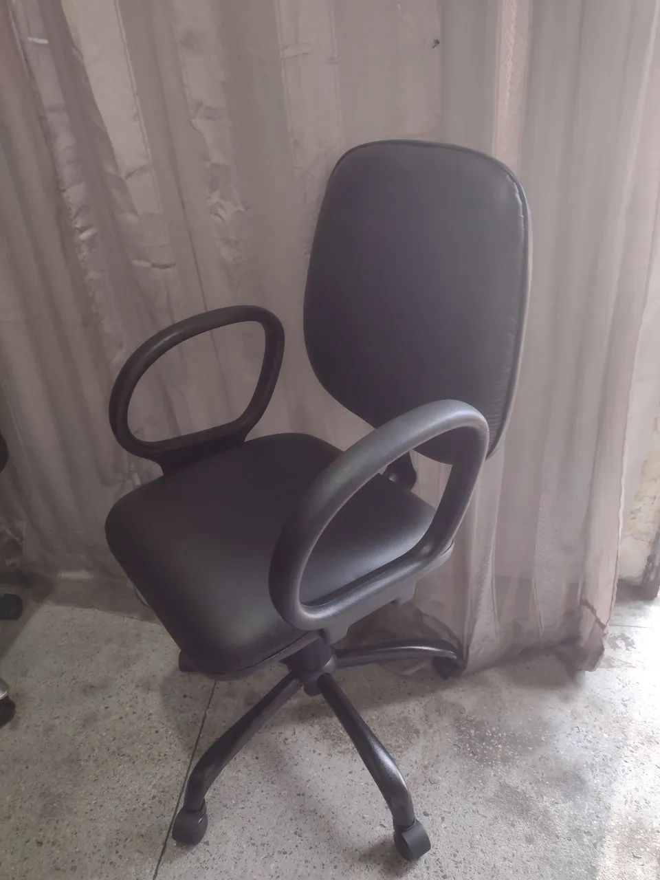 Cadeira de escritório  - Foto 2