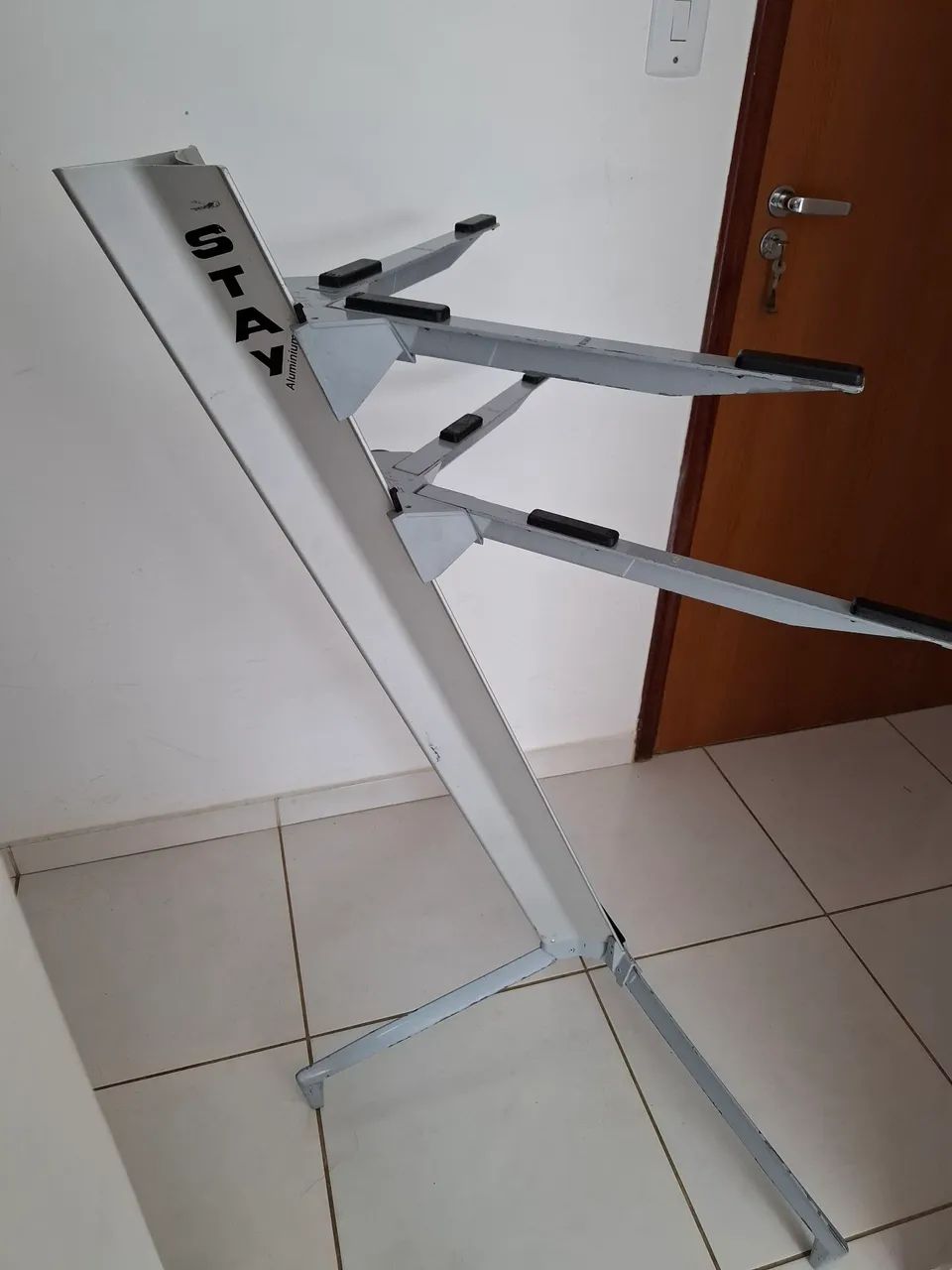 Suporte para teclado Stay alumínio 1300/2 - Foto 4