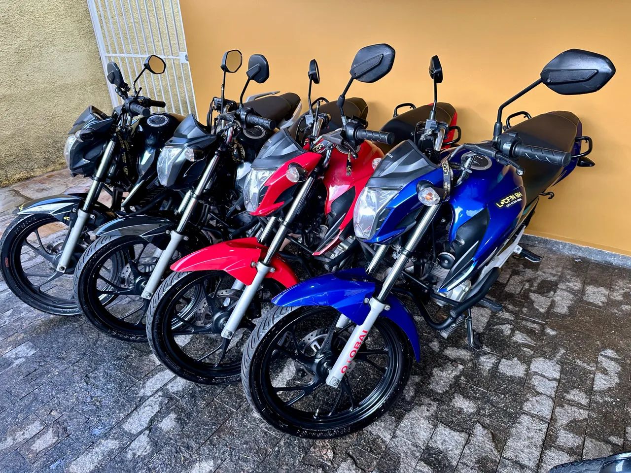 ALUGUEL MOTOS locação