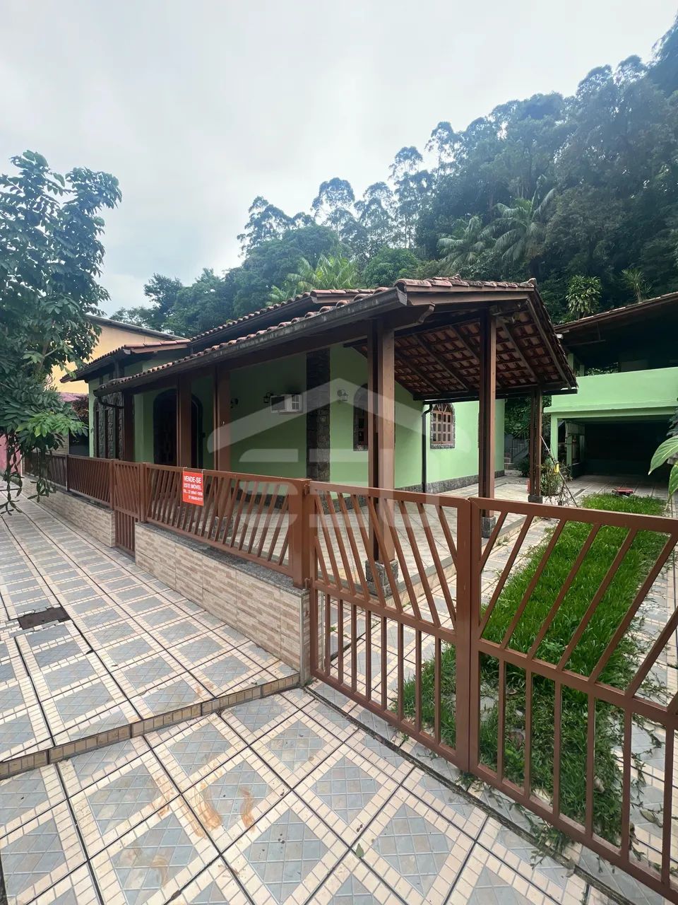 Casa urbana no centro de Santa Isabel- Domingos Martins  - Foto 3