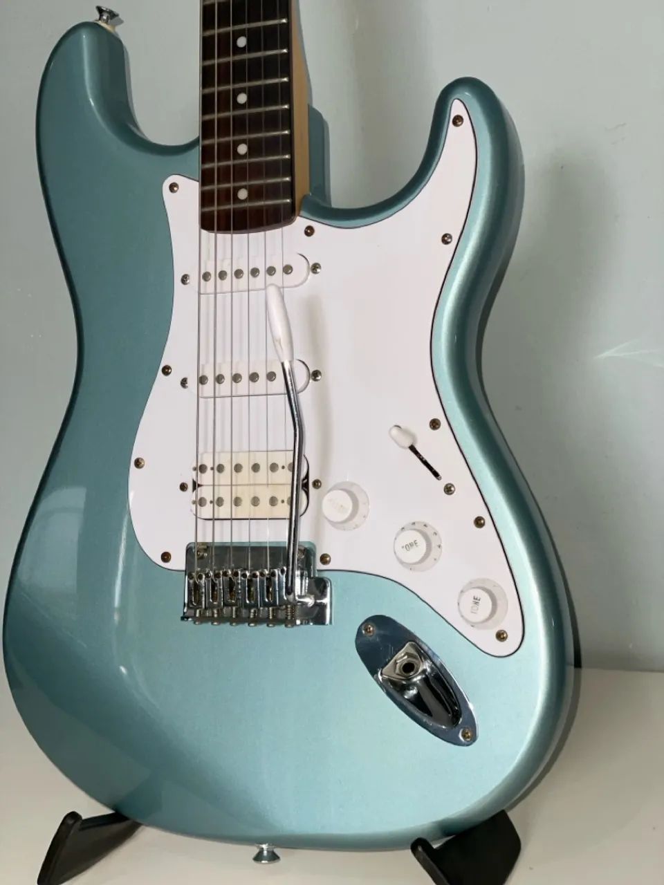 Guitarra Squier by Fender Affijity Series - Stratocaster HSS - Com Bag/Capa - Foto 2