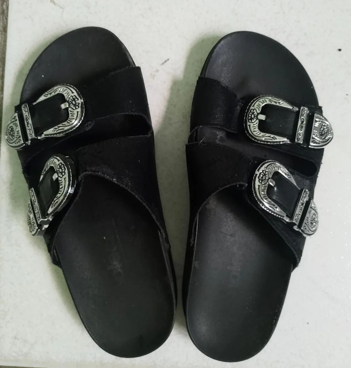 Sandália preta - Foto 2