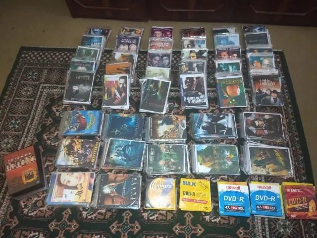 Lote Home Theater com DVD + DVDs e Cds diversos - Foto 4