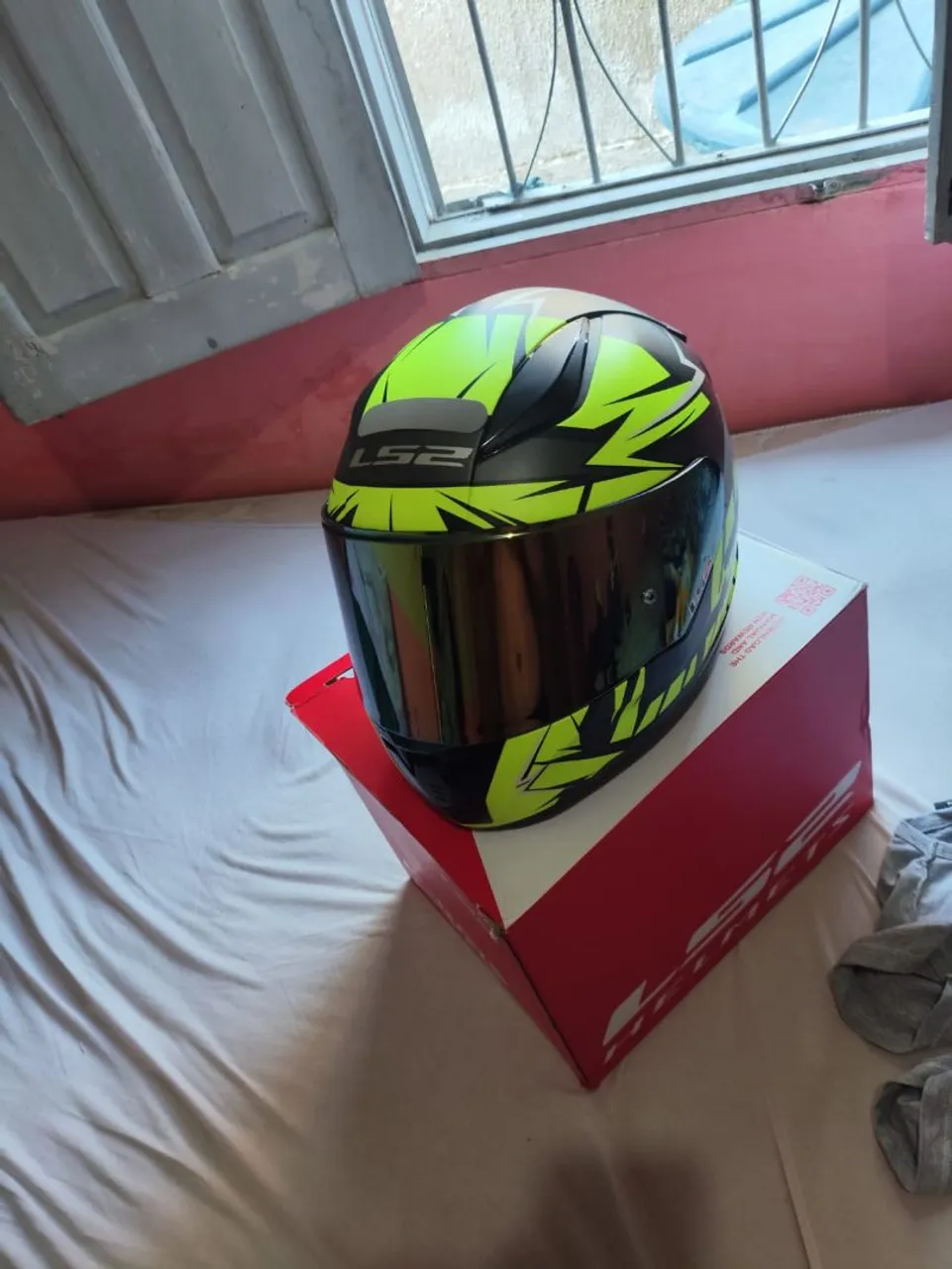 Capacete LS2 FF320 Stream Neon
