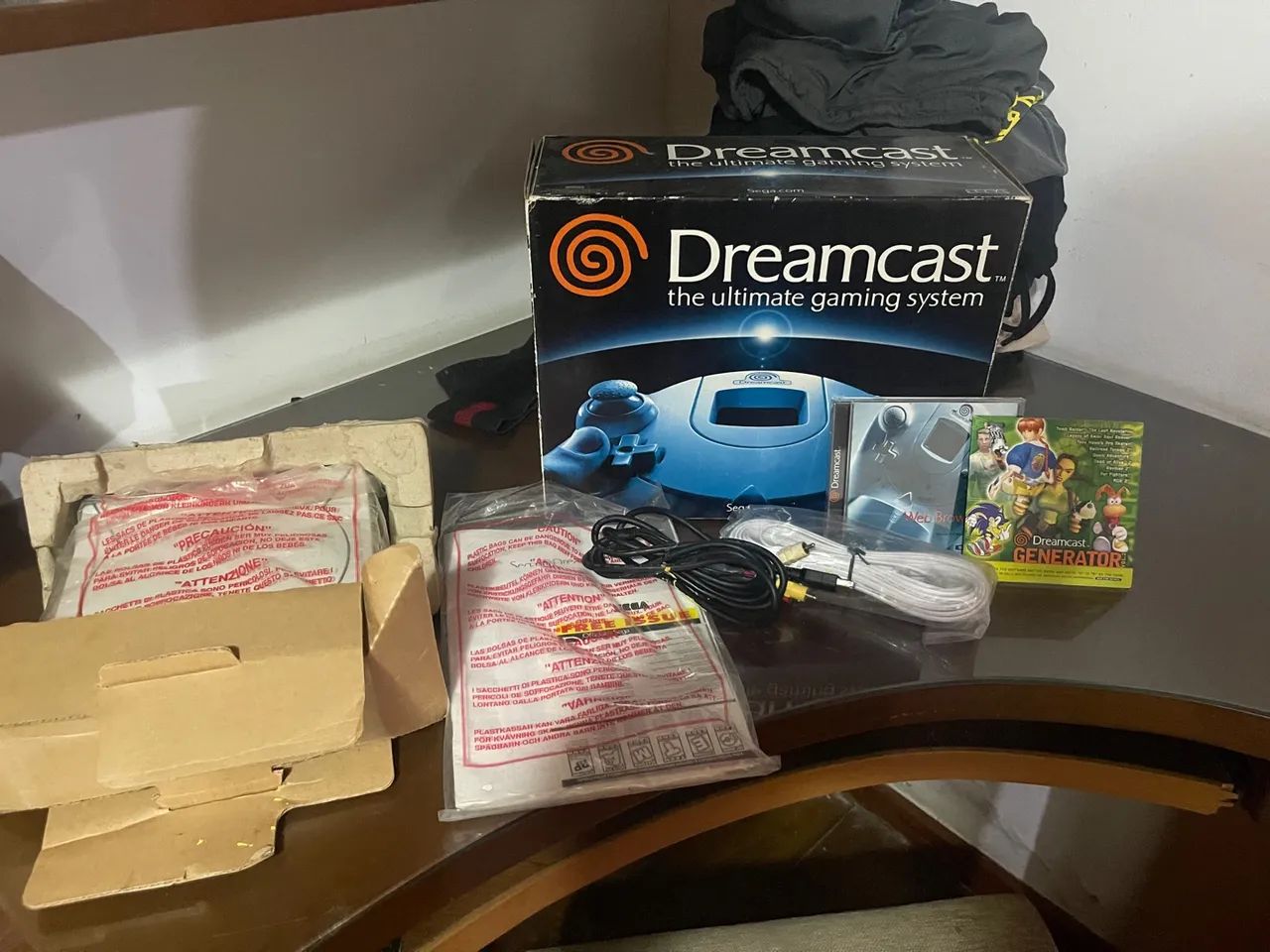 Dreamcast completo na caixa