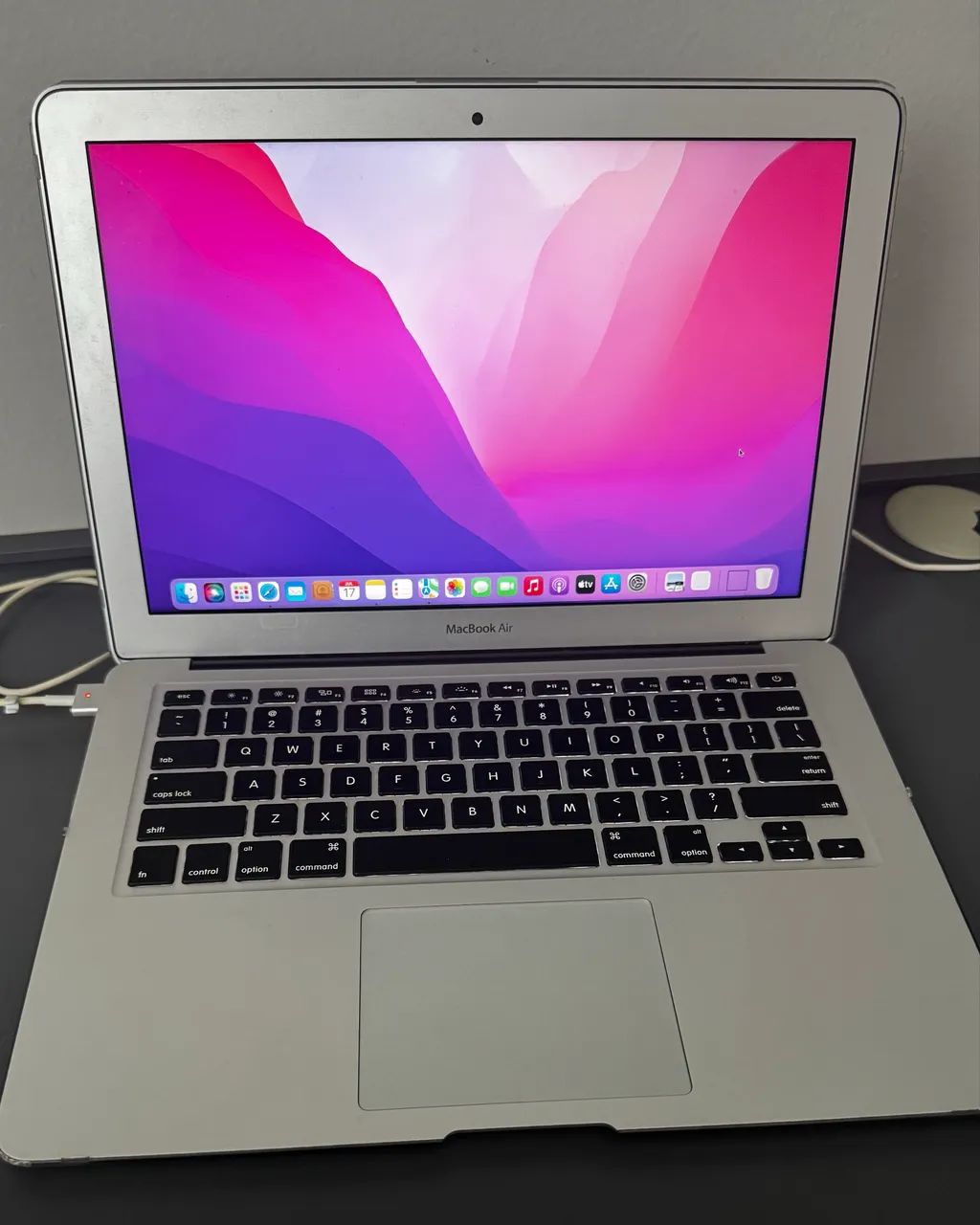 MacBook Air 13? 2017 i5 8GB 128GB ? Impecável! Com caixa